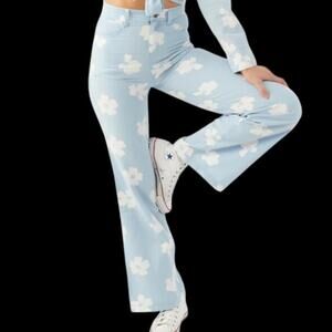 SOLD OUT $69 O’Neill Kelcey Lightweight Blue Chambray Pants Daisy Print Size 24